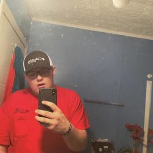 Meet your Posher, Aaron